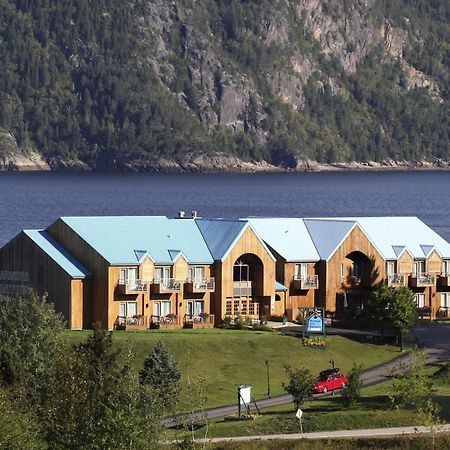 Auberge Des Battures La Baie Esterno foto