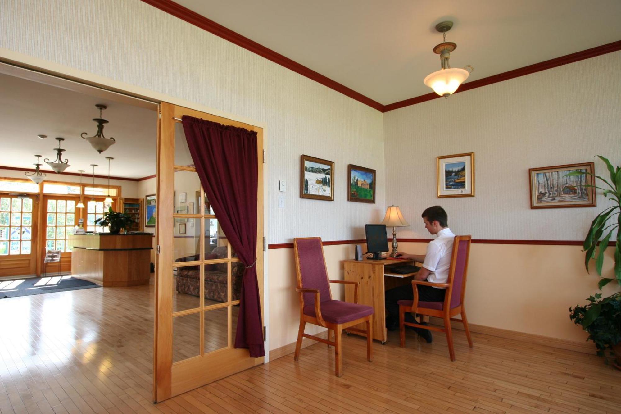 Auberge Des Battures La Baie Esterno foto